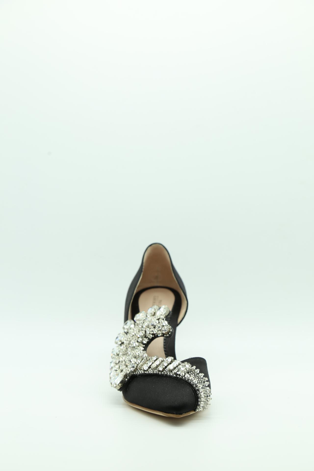 Paola Cademartori, Pumps